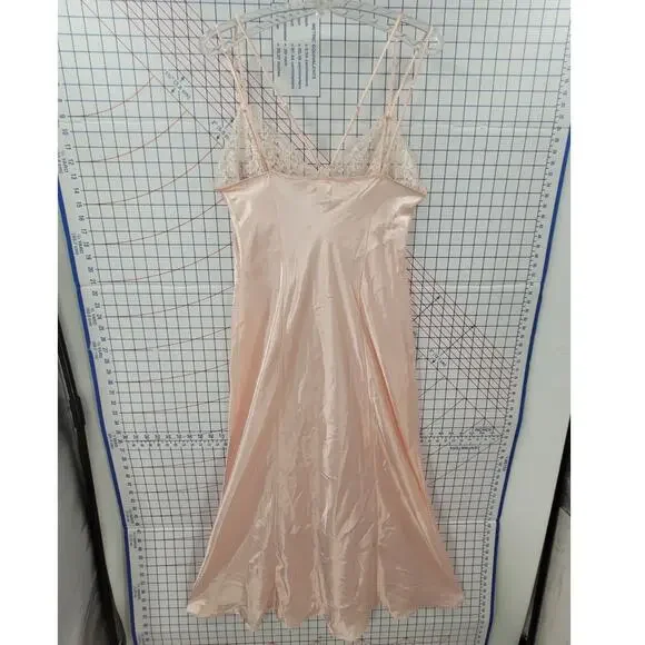 sachin and babi light blue dress ELEGANT WHITE VICTORIAS SECRET SILK/LACE ROBE DRESS👼 main image 0